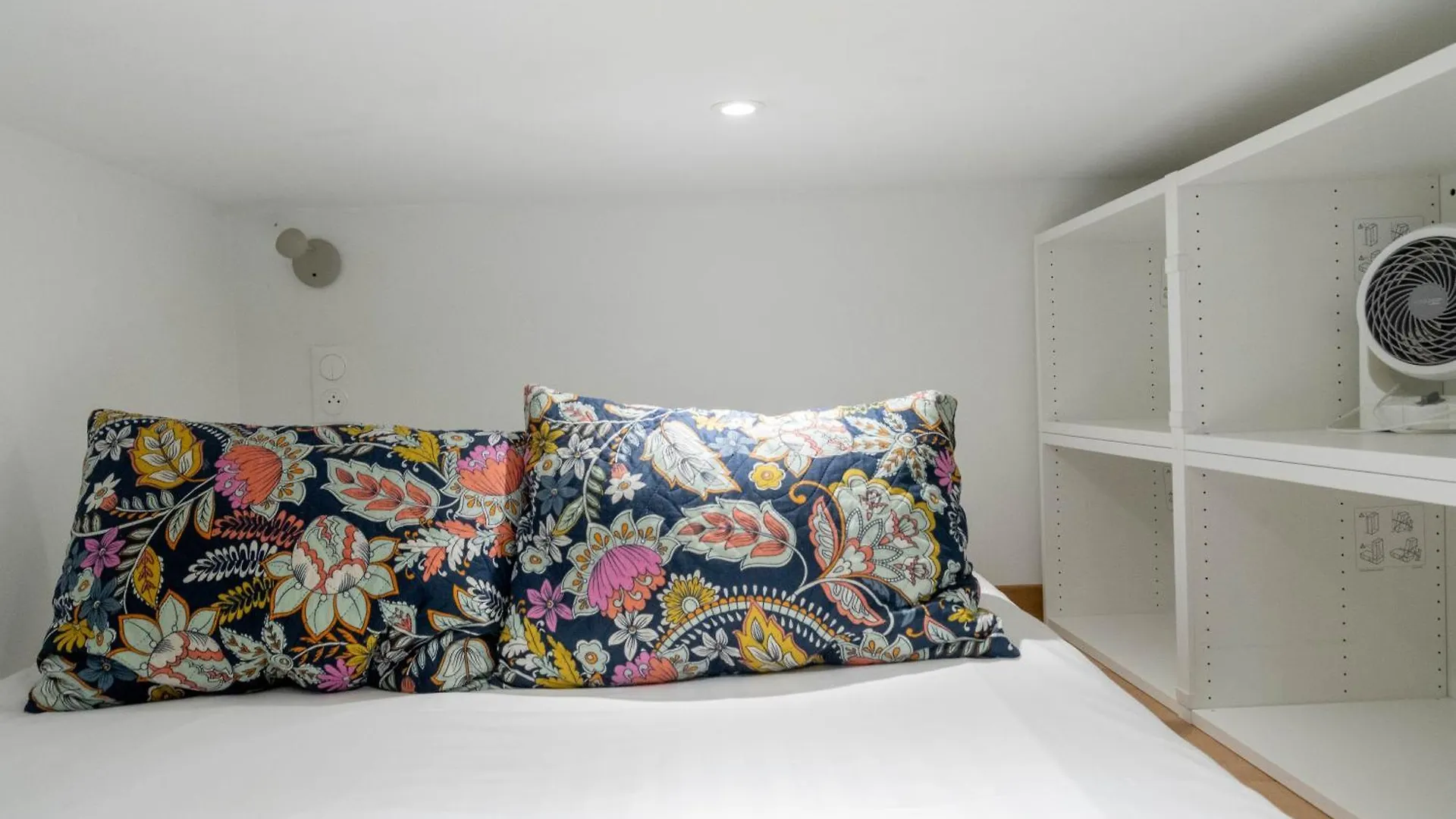 Lavie Maison Twin Sauna Studios Paris