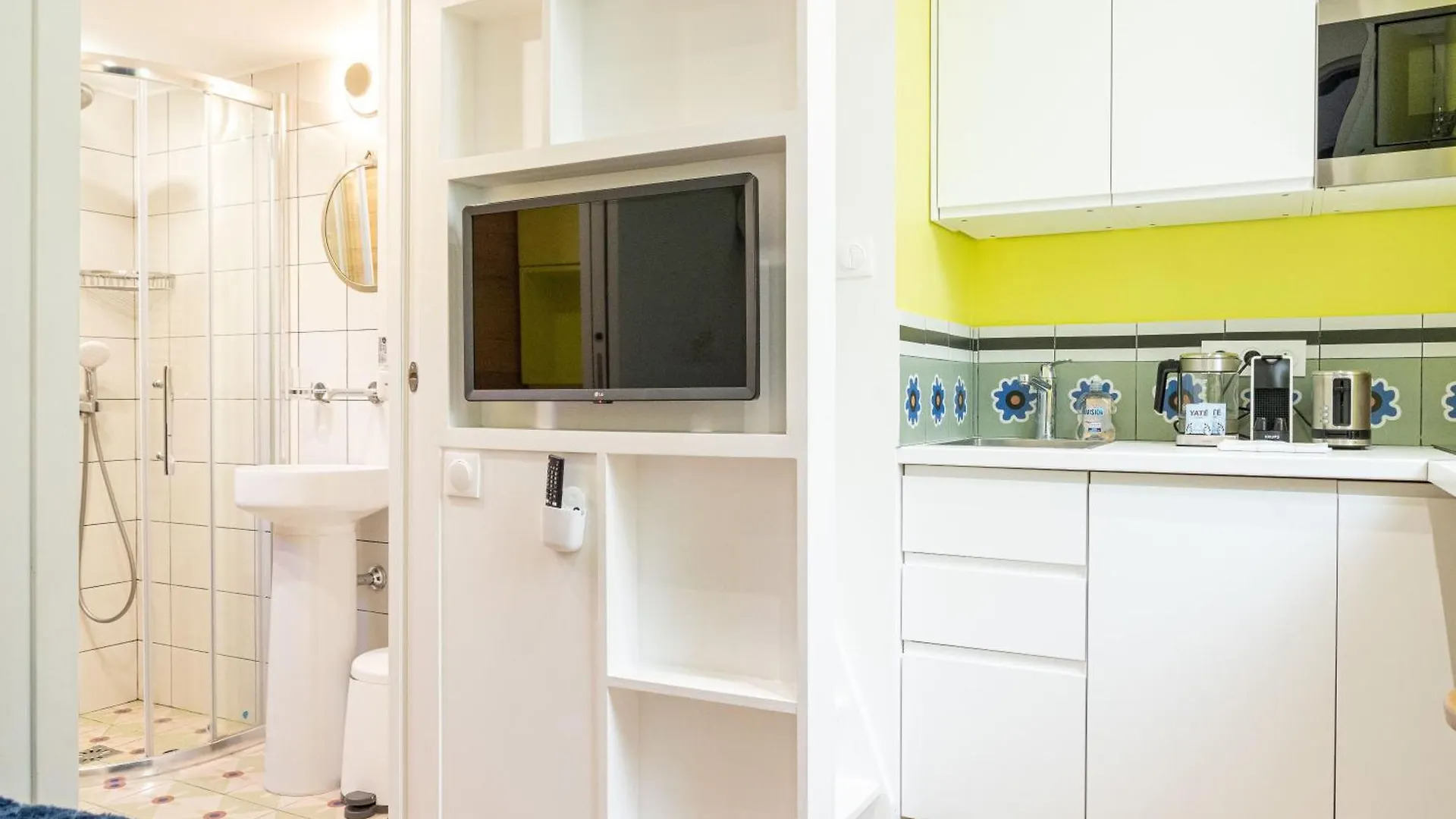 Lavie Maison Twin Sauna Studios Paris France
