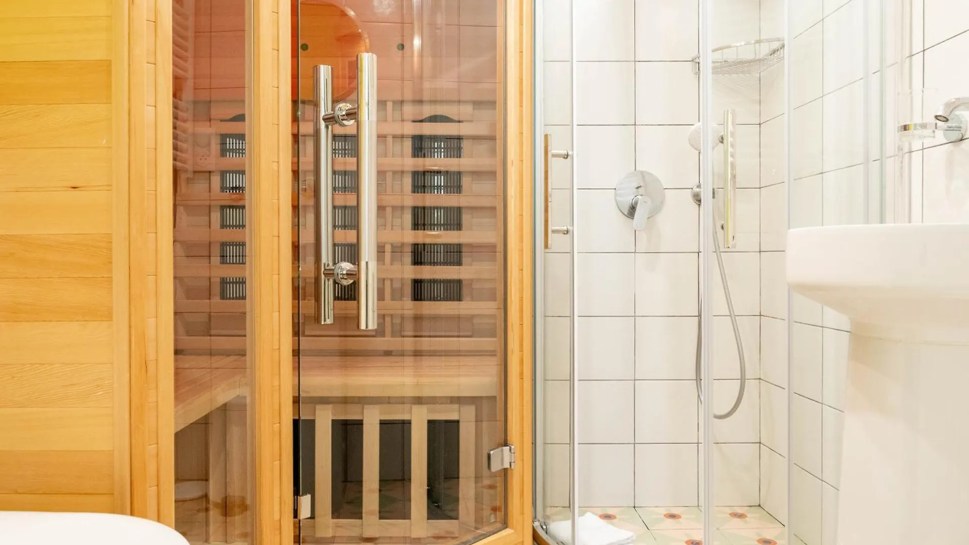 Lavie Maison Twin Sauna Studios Paris 0*,