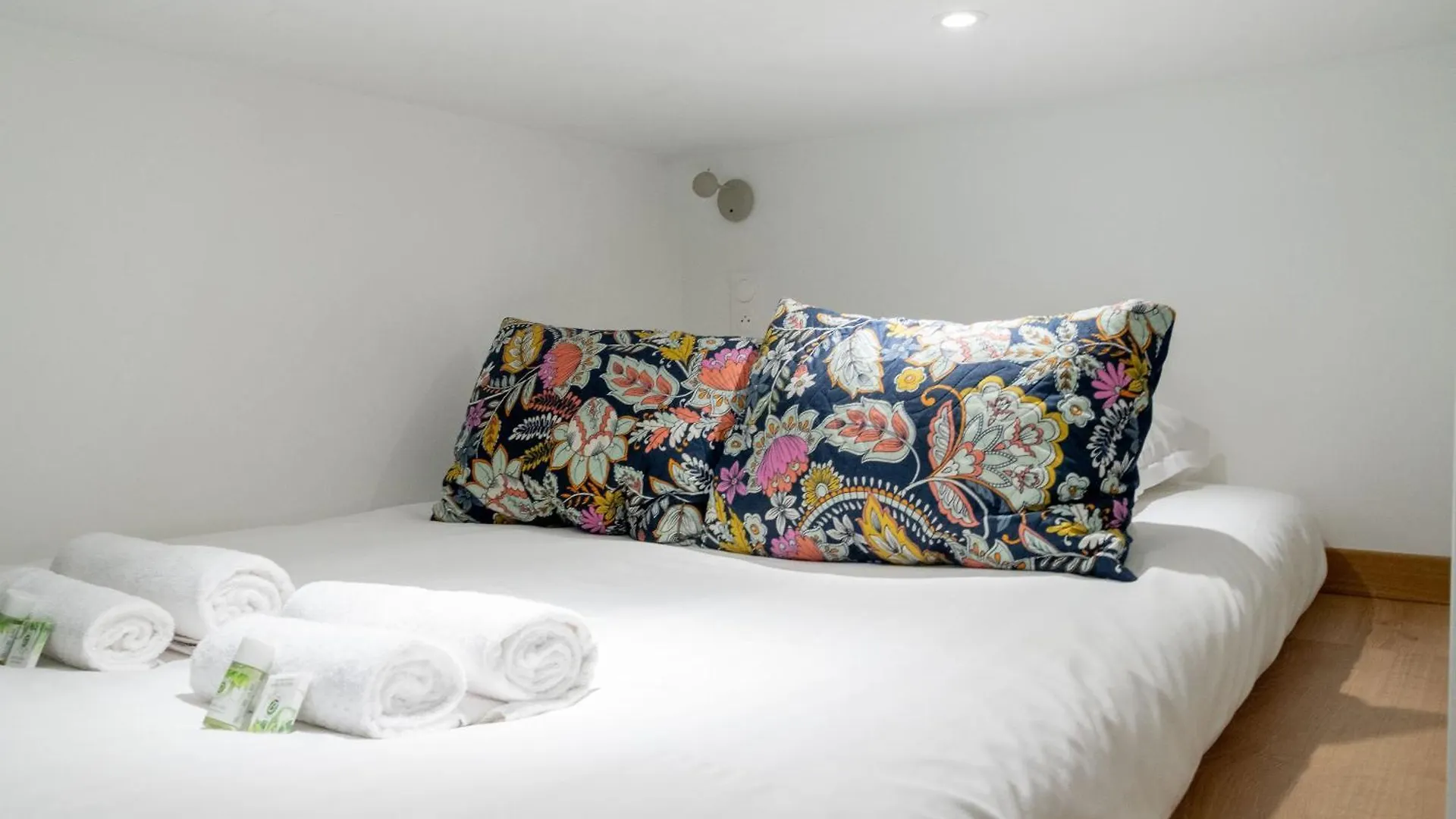 Apartment Lavie Maison Twin Sauna Studios Paris